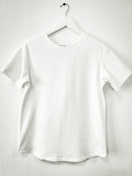 SIEVIEŠU T-KREKLS BEZ APDRUKAS (REGULAR FIT)