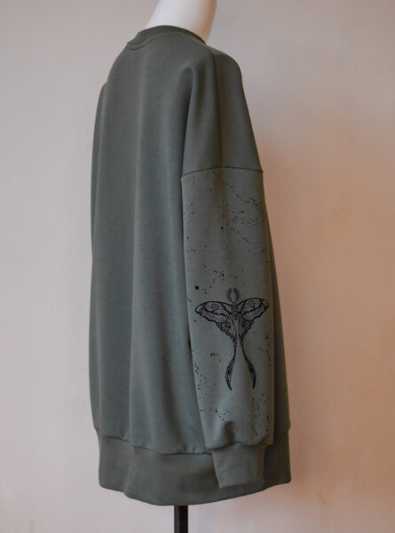 SIEVIEŠU DŽEMPERIS "NAKTSTAURIŅI" (oversized, pagarināts)