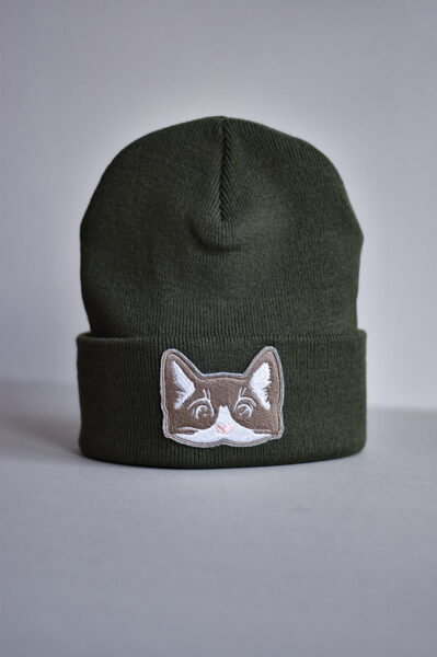 "KAĶIS", beanie cepure ar izšuvumu